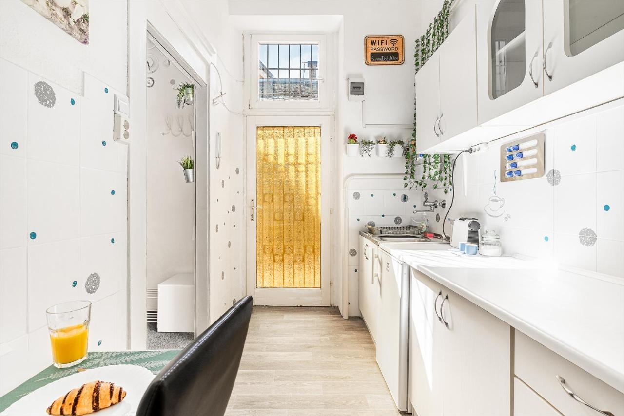 Sunny Dots Apartment - Free Parking! Budapest Ngoại thất bức ảnh