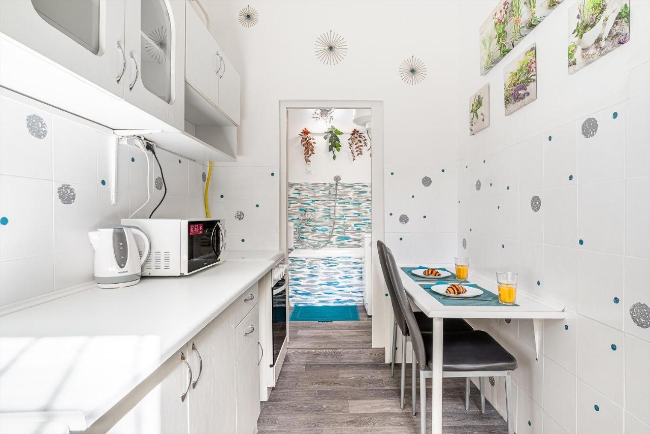 Sunny Dots Apartment - Free Parking! Budapest Ngoại thất bức ảnh