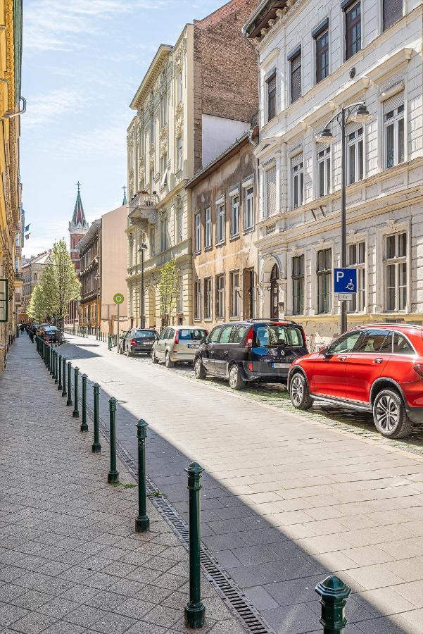 Sunny Dots Apartment - Free Parking! Budapest Ngoại thất bức ảnh